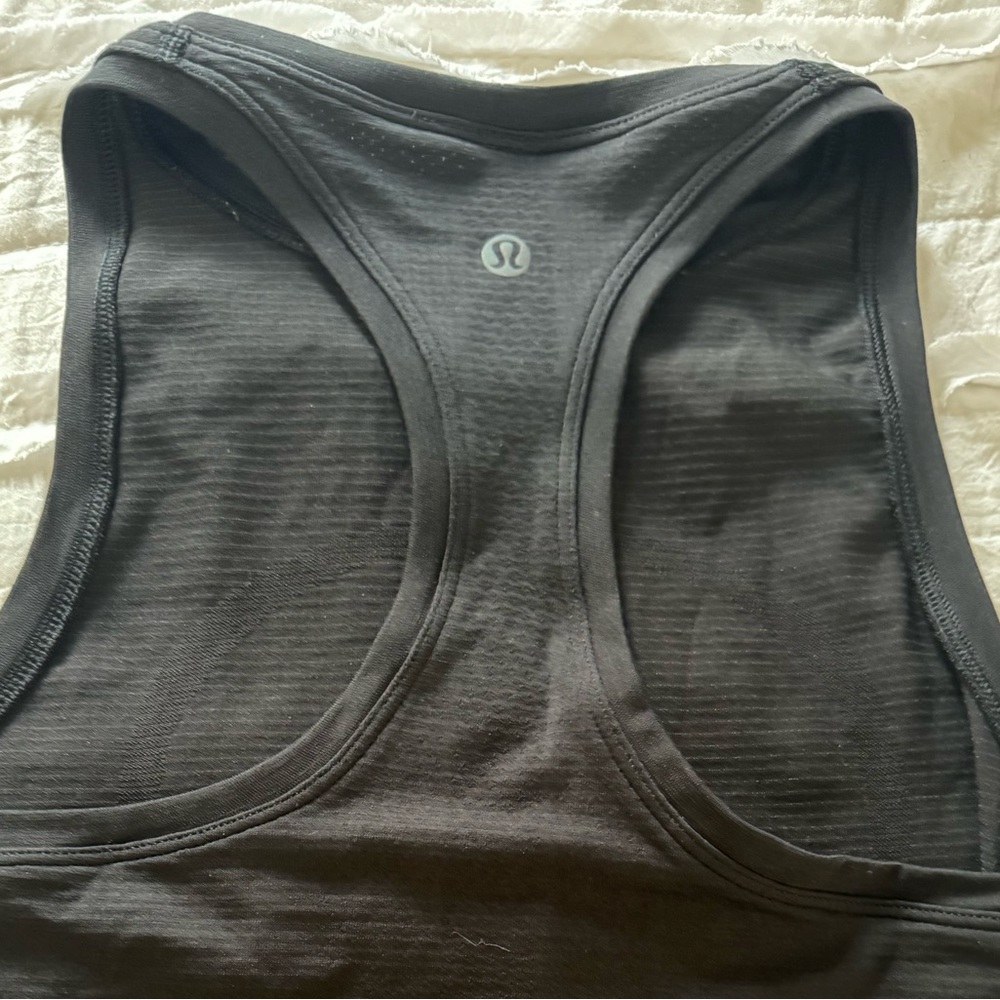 swiftly tech lululemon tank